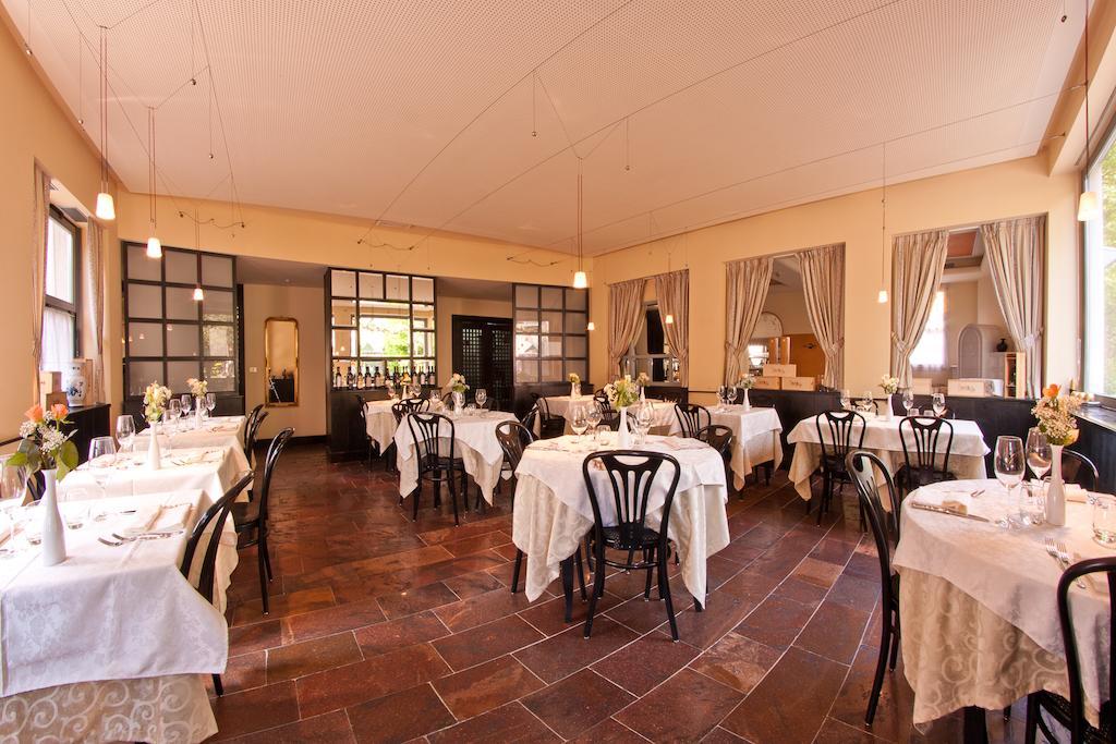 Hotel Cles Zewnętrze zdjęcie
